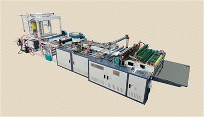 Stroj za izdelavo vrečk z zadrgo